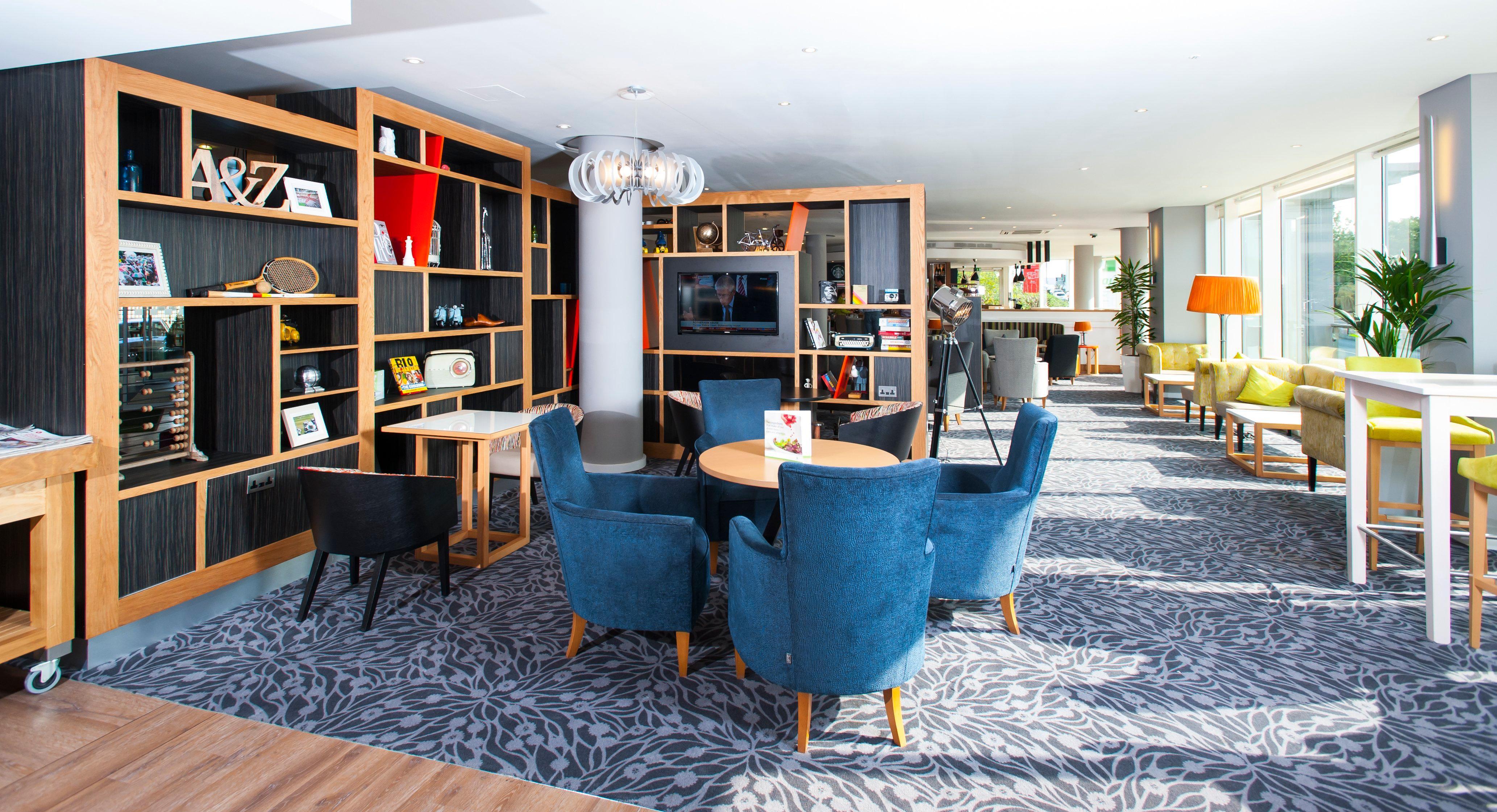 Holiday Inn London West By Ihg Buitenkant foto